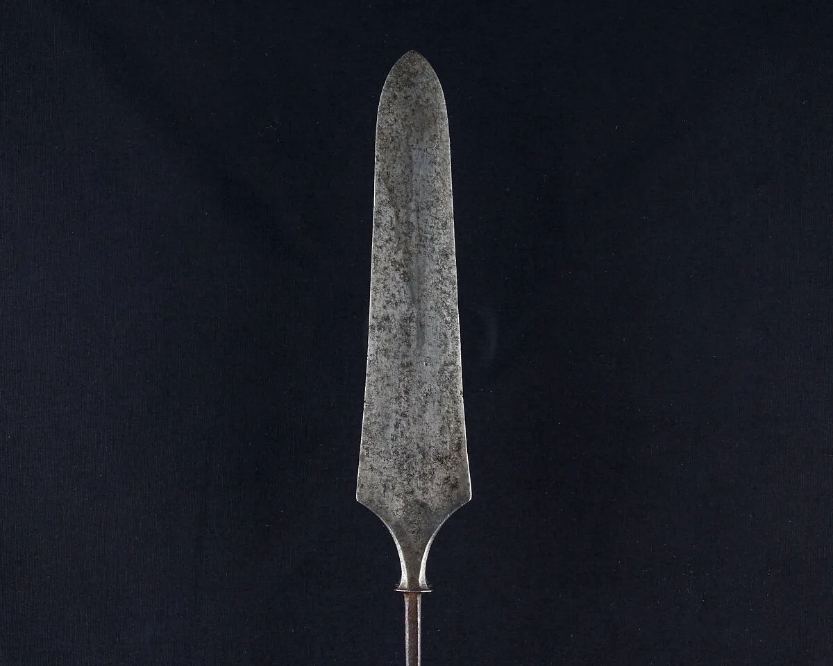 Arrowhead (<i>Yanone</i>) — Unknown