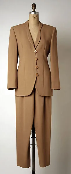 Suit — Giorgio Armani|Giorgio Armani