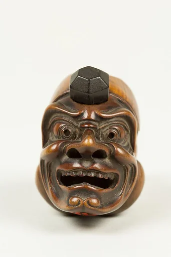 阿亀と大飛出面木彫根付|Netsuke of Okame and Ōtobide Masks