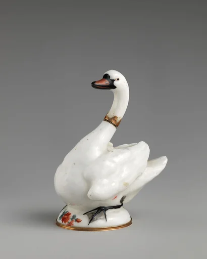 Scent bottle in the form of a swan