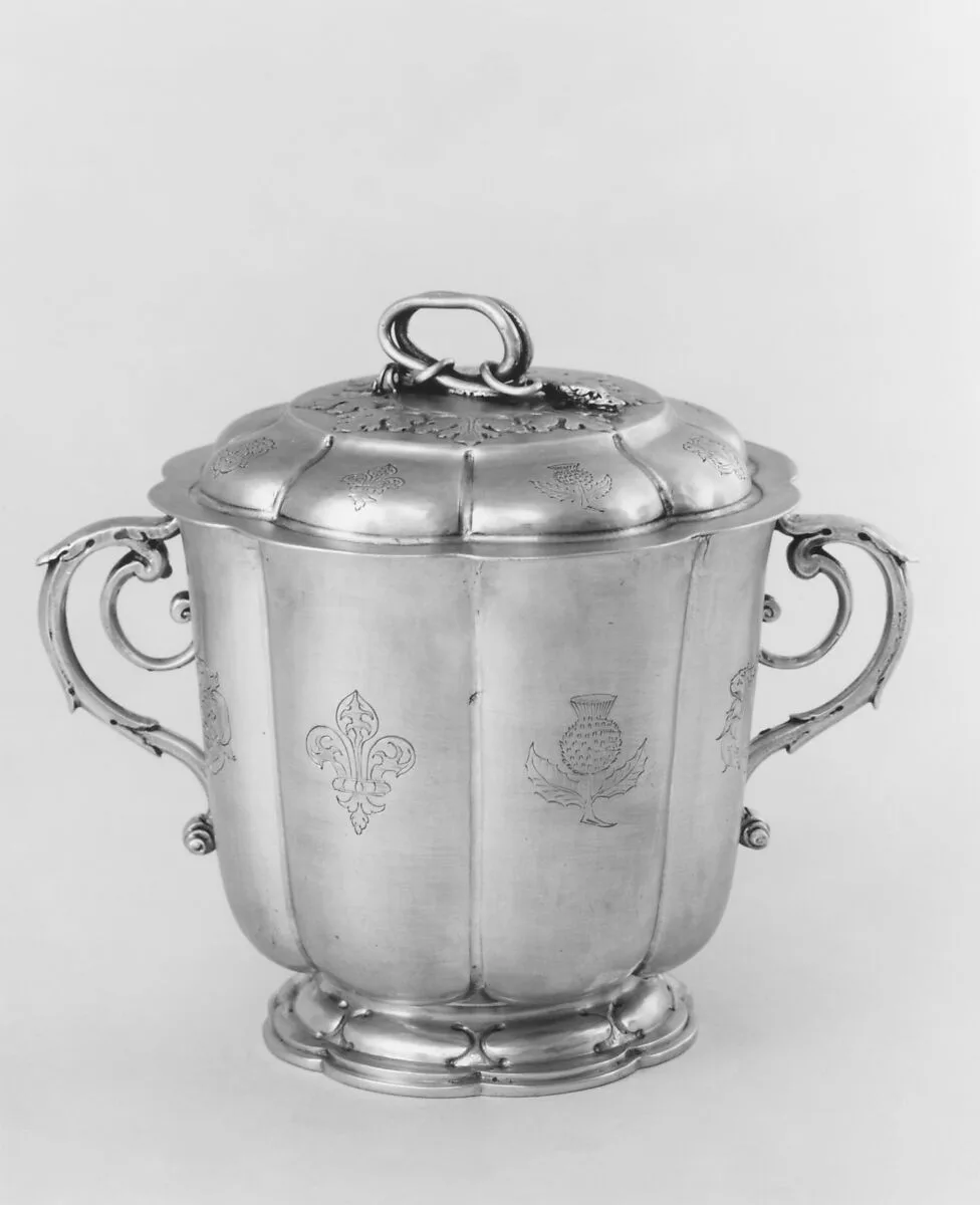 Cup with cover — Unknown