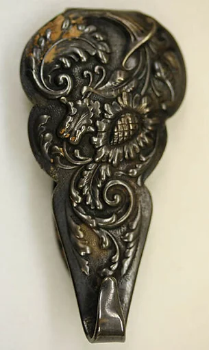 Belt buckle