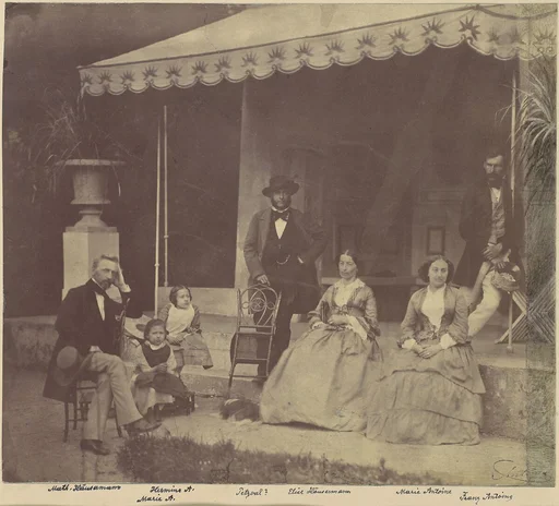[Group Portrait of the Antoine and Häusermann Families]