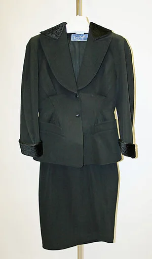 Suit