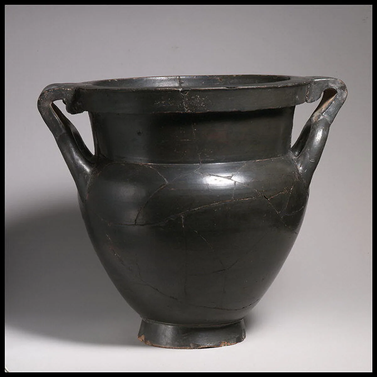 Terracotta column-krater (bowl for mixing wine and water) — Unknown