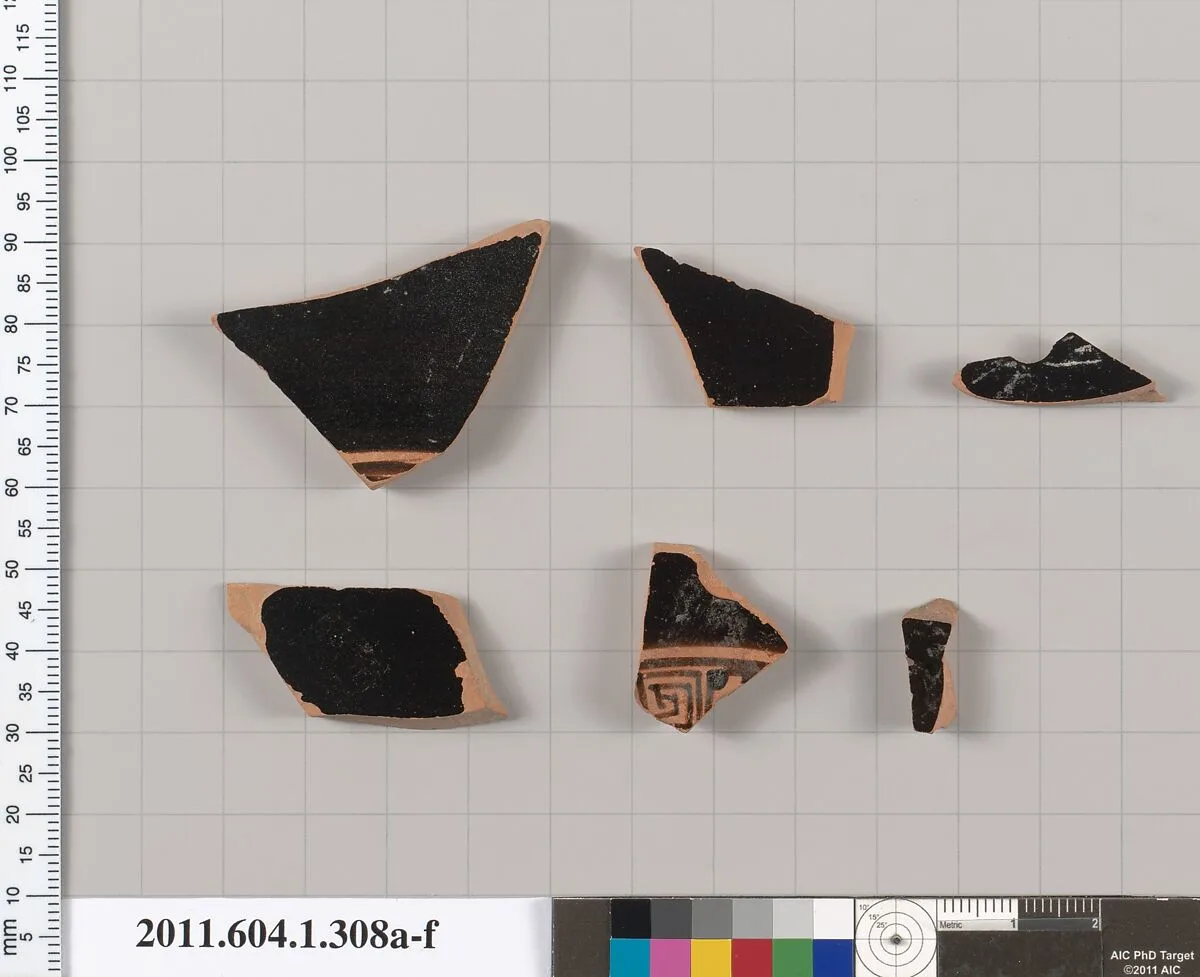 Terracotta fragments of a kylix (drinking cup) — Unknown