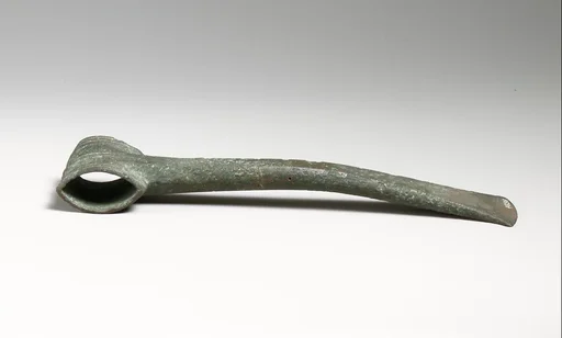Bronze shaft-hole ax