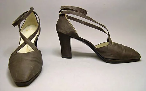 Evening shoes