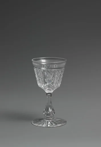 Small drinking vessel