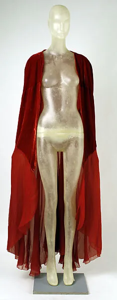 Evening cape — Madeleine Vionnet
