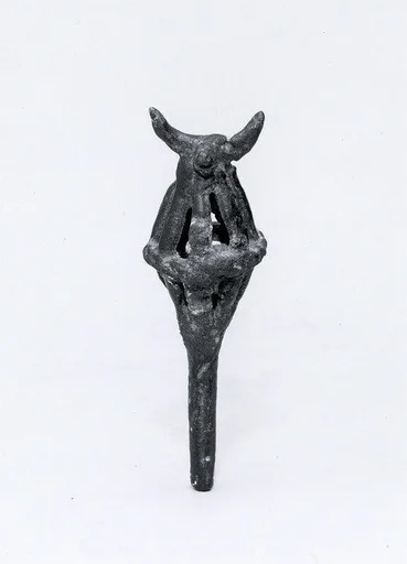 Openwork rattle bell