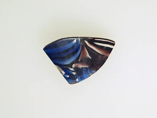Glass mosaic fragment