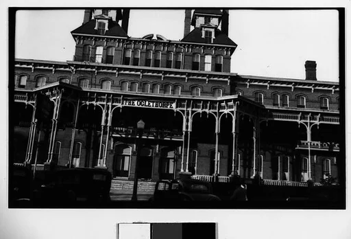 [Oglethorpe Hotel, Savannah, Georgia]