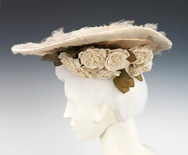 Hat — Madame Virot