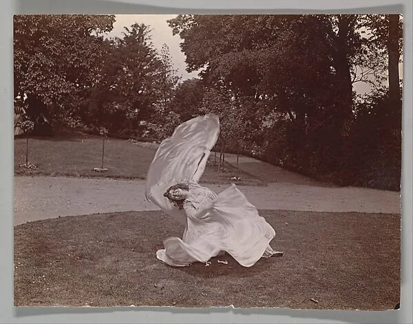 Loie Fuller Dancing — Samuel Joshua Beckett