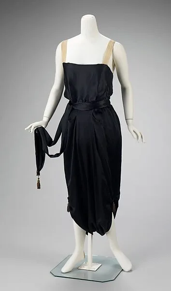 Evening dress — Madame Marie Gerber|Callot Soeurs