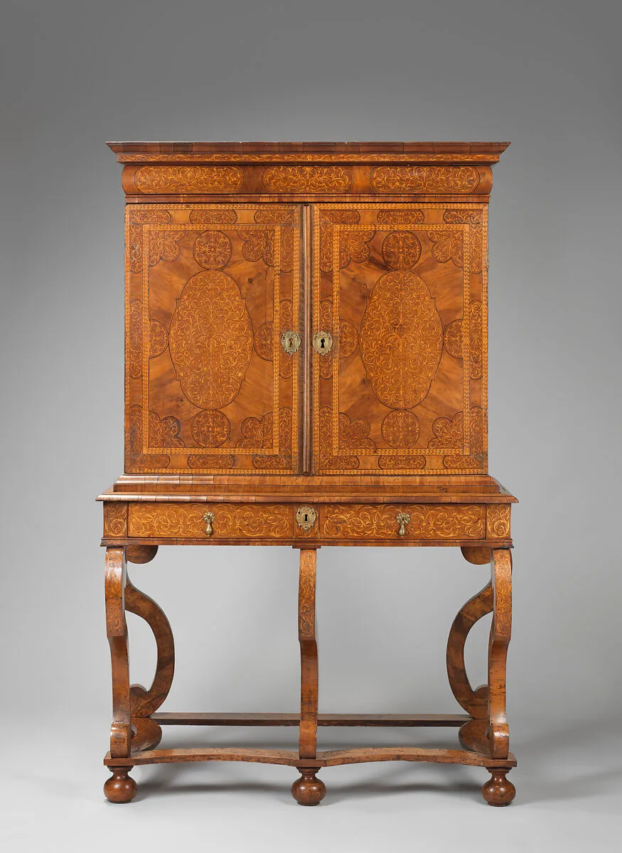 Cabinet on stand — Unknown