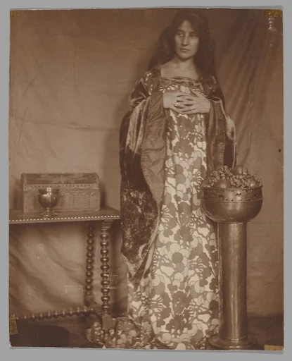 [Portrait of Alice Dieudonne Chase]