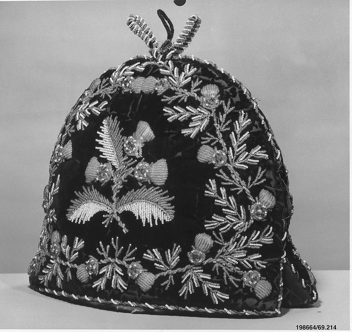 Tea cozy — Unknown
