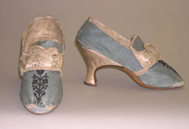Shoes — Unknown