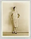 8 x 10 inch black and white photograph of model wearing dress made from Stehli Silks Americana Print collection. — Kadel & Herbert Commercial Department|Stehli Silks Corporation