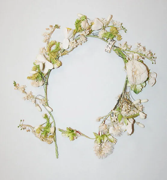 Wedding headdress — Unknown