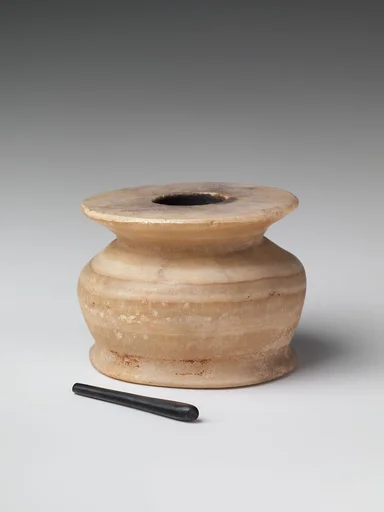 Kohl jar