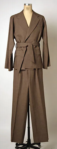 Ensemble — Pierre Cardin