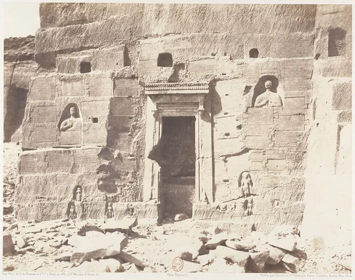 Kardâcy, Sanctuaire, Niches et Inscriptions Taillées dans les Carrières