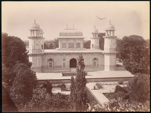 [Itmad-Ud-Daulah's Tomb, Agra]