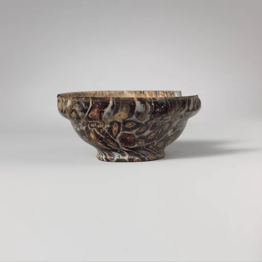 Glass mosaic carinated bowl