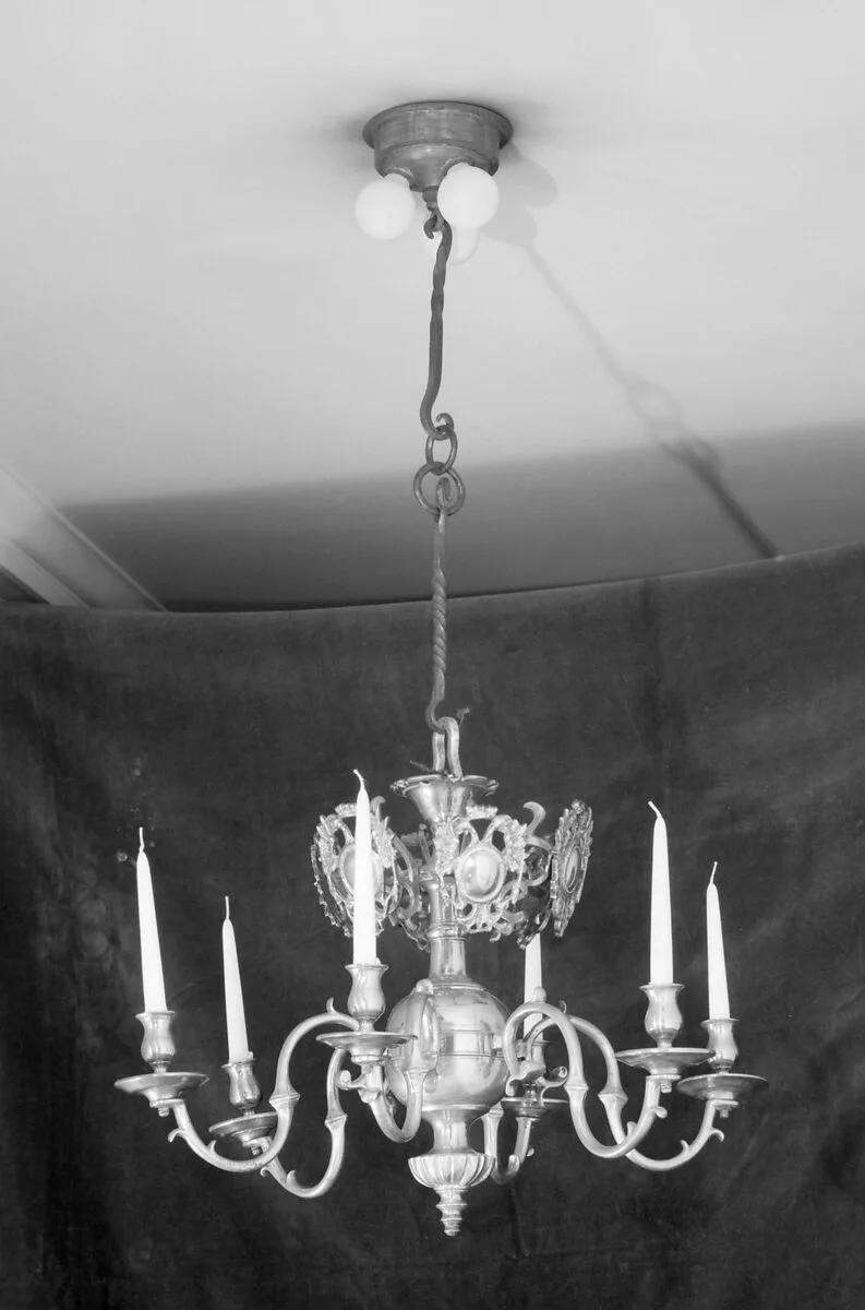 Six-light chandelier — Unknown