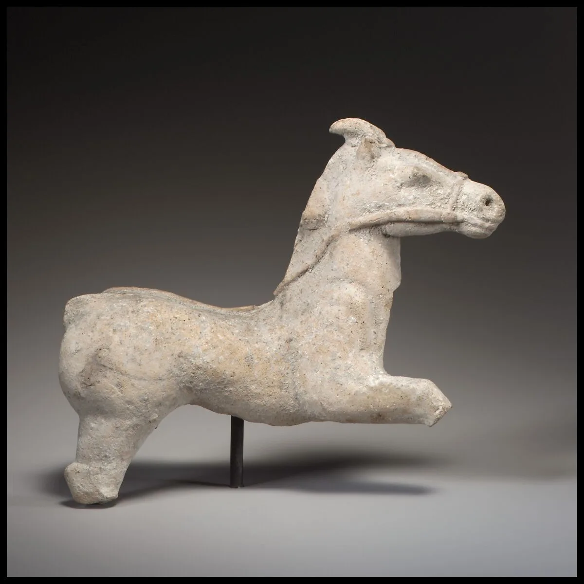 Terracotta statuette of a horse — Unknown