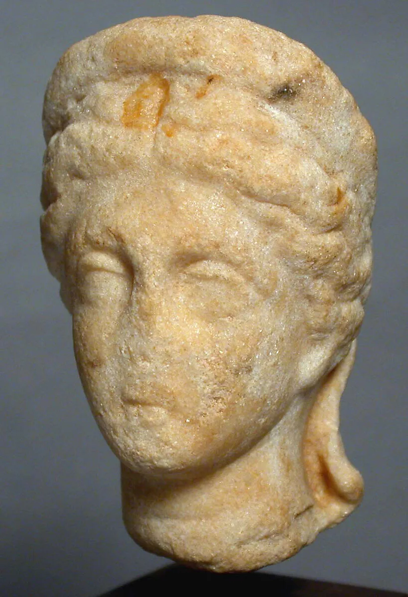 Marble head of a woman — Unknown