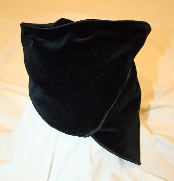 Hat — Elizabeth Hawes