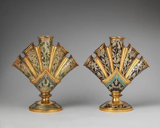 Tulip vases (2)
