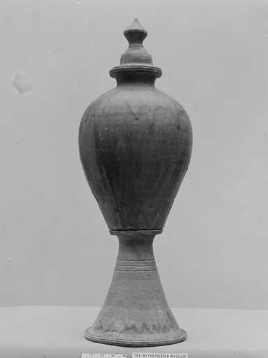 唐  陶塔式罐|Covered jar on stand