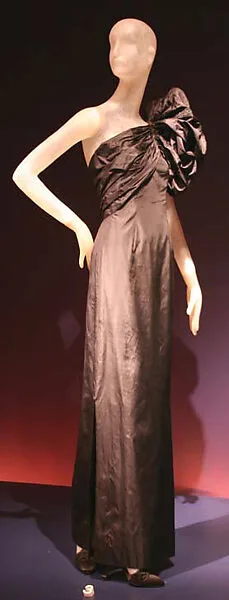 Dress — Madame Grès (Germaine Émilie Krebs)