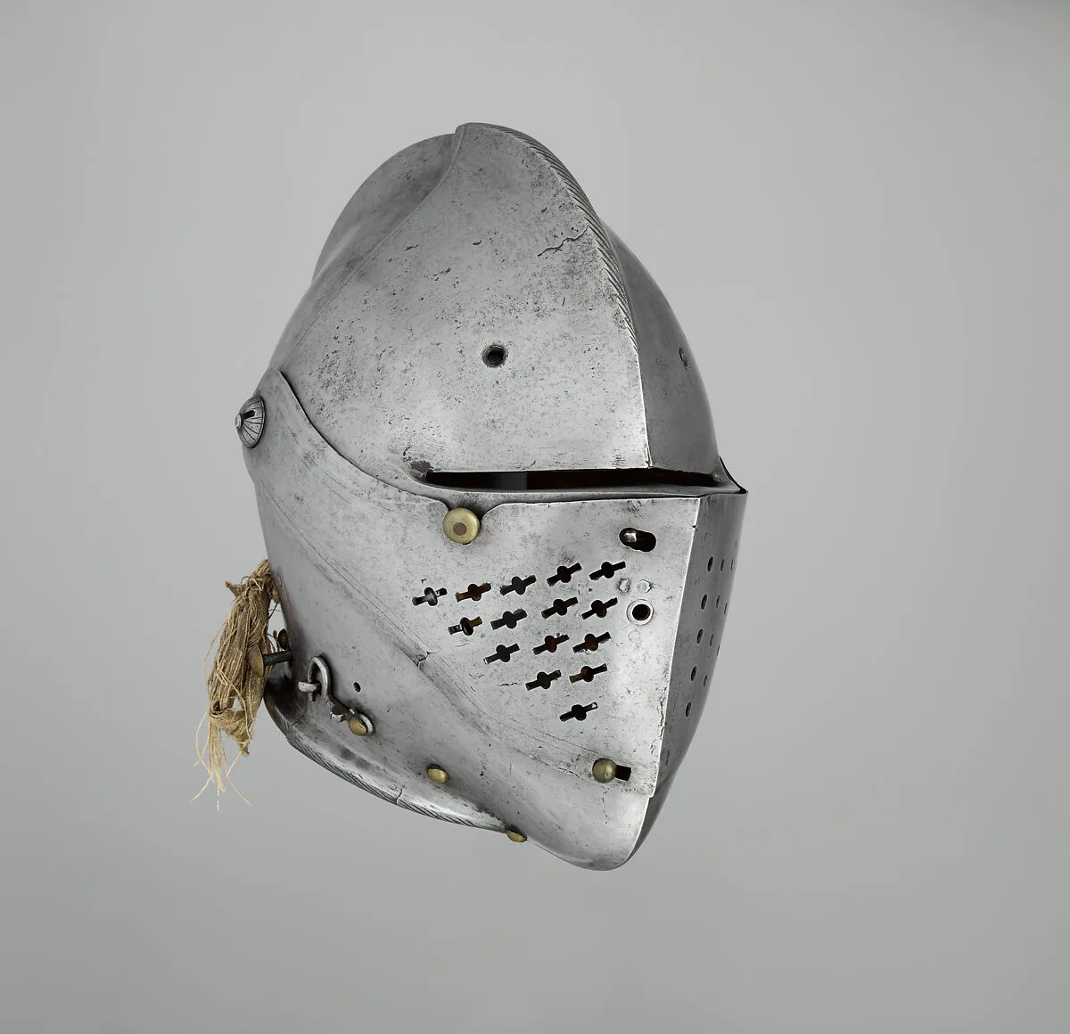 Close Helmet for the Tourney — Unknown