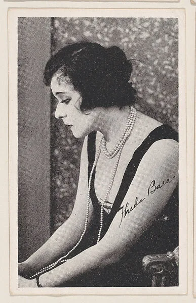 Theda Bara from Kromo Gravure "Leading Moving Picture Stars" (W623) — Kromo Gravure Photo Company, Detroit, Michigan