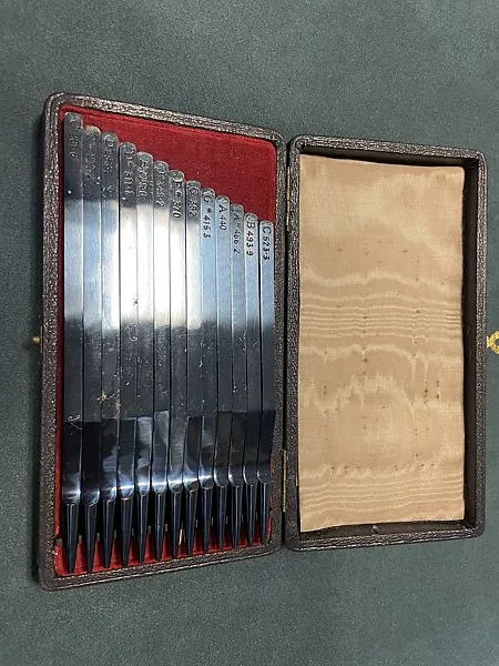Boxed set of 12 chromatic tuning forks — RAGG Tuning Forks
