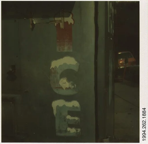 [Detail of Ice Vending Machine Lettering]
