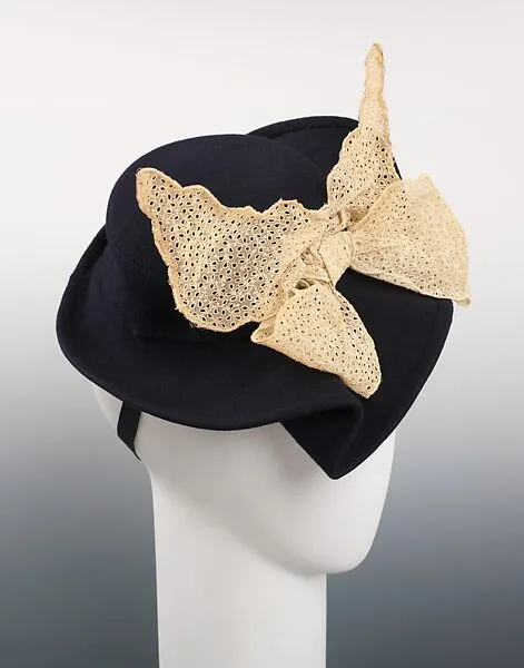 Hat — Elsa Schiaparelli