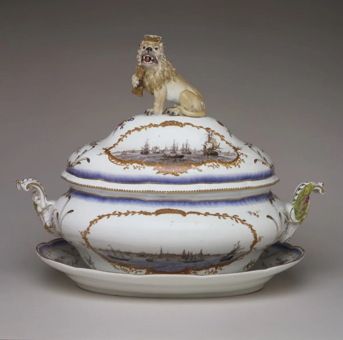 Tureen with cover — Meissen Manufactory