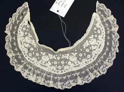 Collar