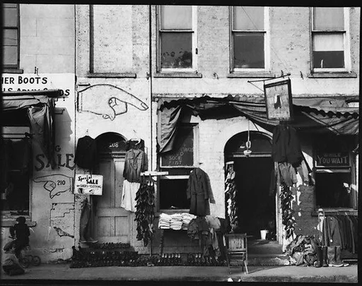 [Shoe and Clothing Shopfront Façade, Savannah, Georgia]