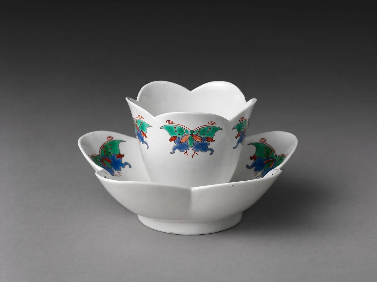 Cup and saucer with butterflies — Chantilly