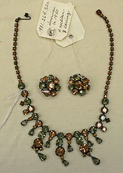 Jewelry set — Unknown