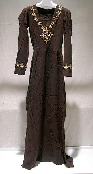 Dinner dress — Fira Benenson
