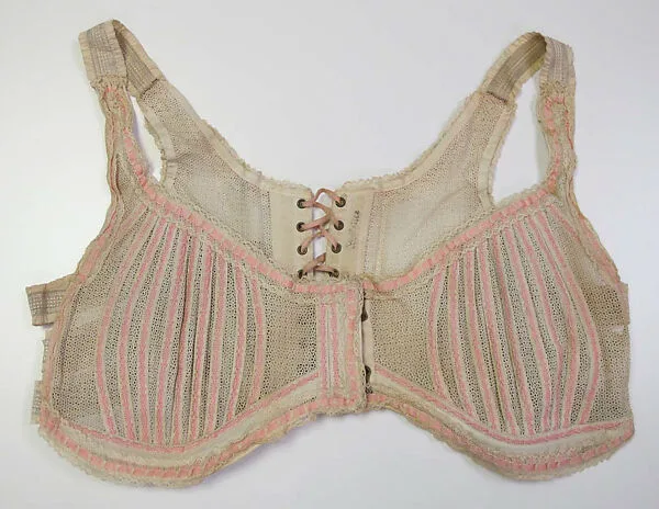 Brassiere — Unknown